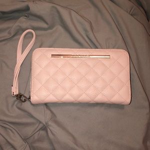 Pink Steve Madden zip wallet